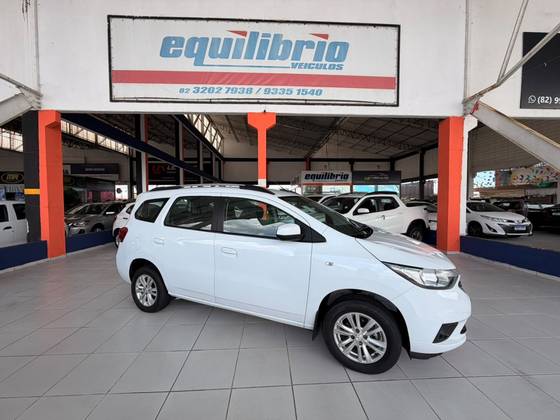CHEVROLET SPIN 1.8 ACTIV 8V FLEX 4P AUTOMÁTICO CHEVROLET SPIN 1.8 ACTIV 8V FLEX 4P AUTOMÁTICO